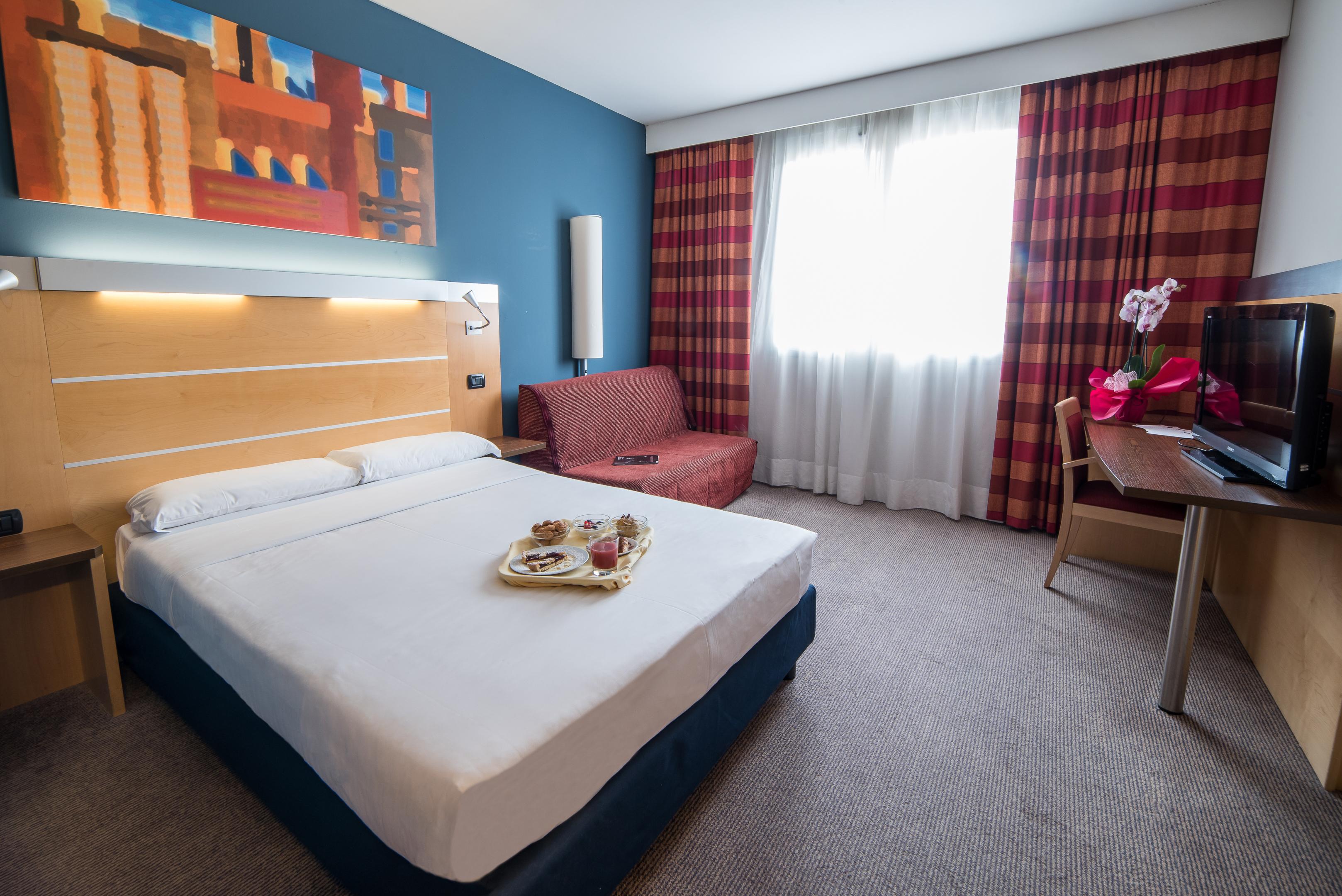Idea Hotel Torino Mirafiori Bagian luar foto