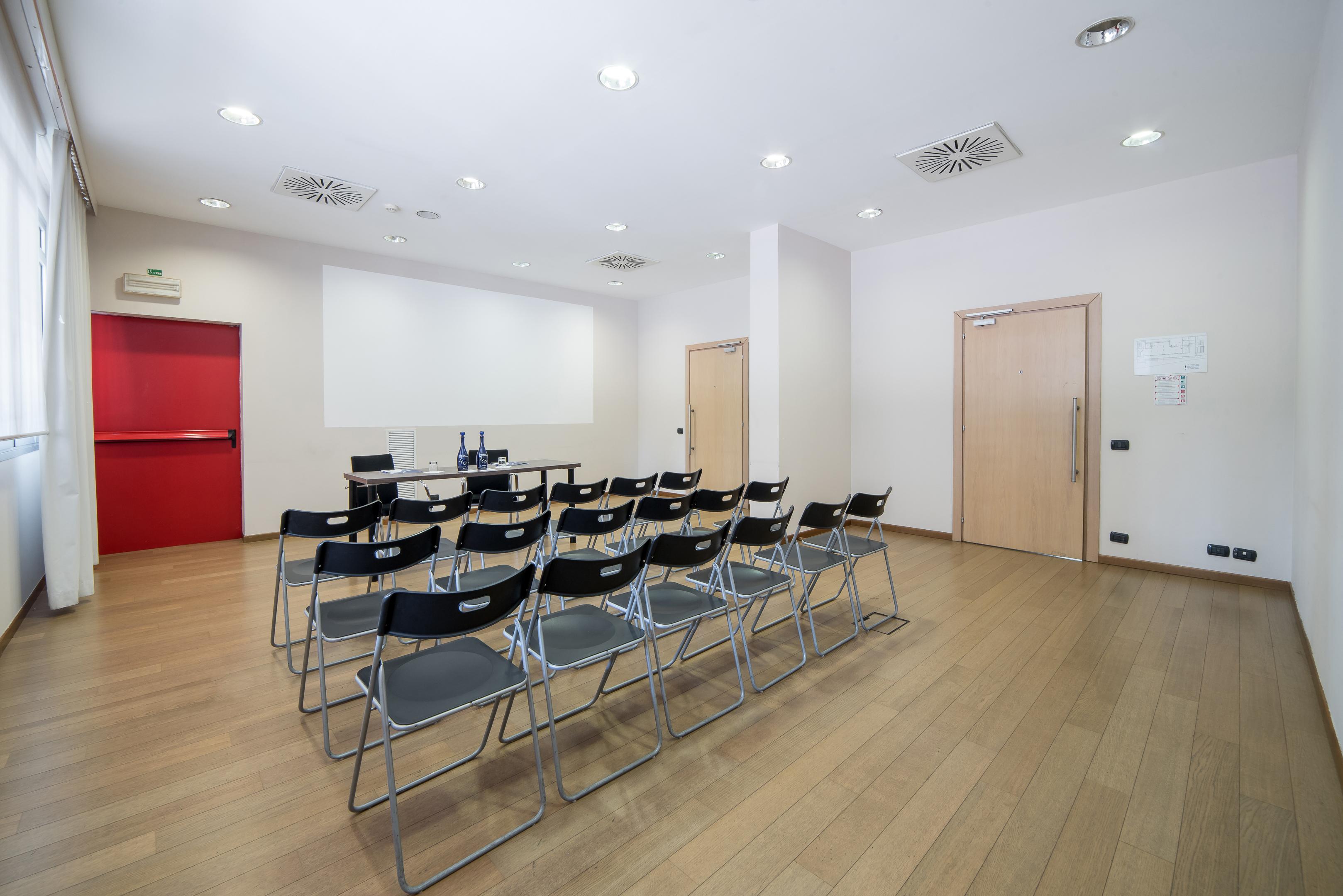 Idea Hotel Torino Mirafiori Bagian luar foto